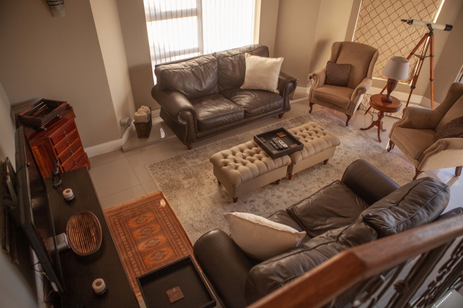 4 Bedroom Property for Sale in Linkside Western Cape